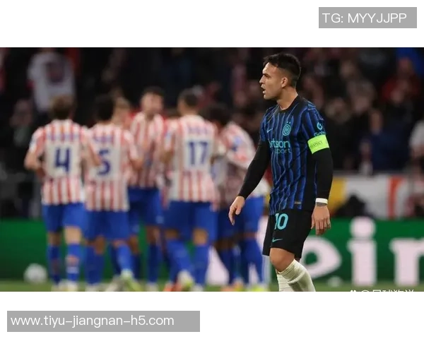 迪卡尼奥称赞劳塔罗表现出色泽林斯基左右脚威胁同样显著 迪卡尼奥称赞劳塔罗表现出色泽林斯基左右脚威胁同样显著